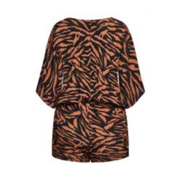 City Chic Cancun Tiger Stripe NWT Playsuit Romper size 18 - Picture 5 of 8
